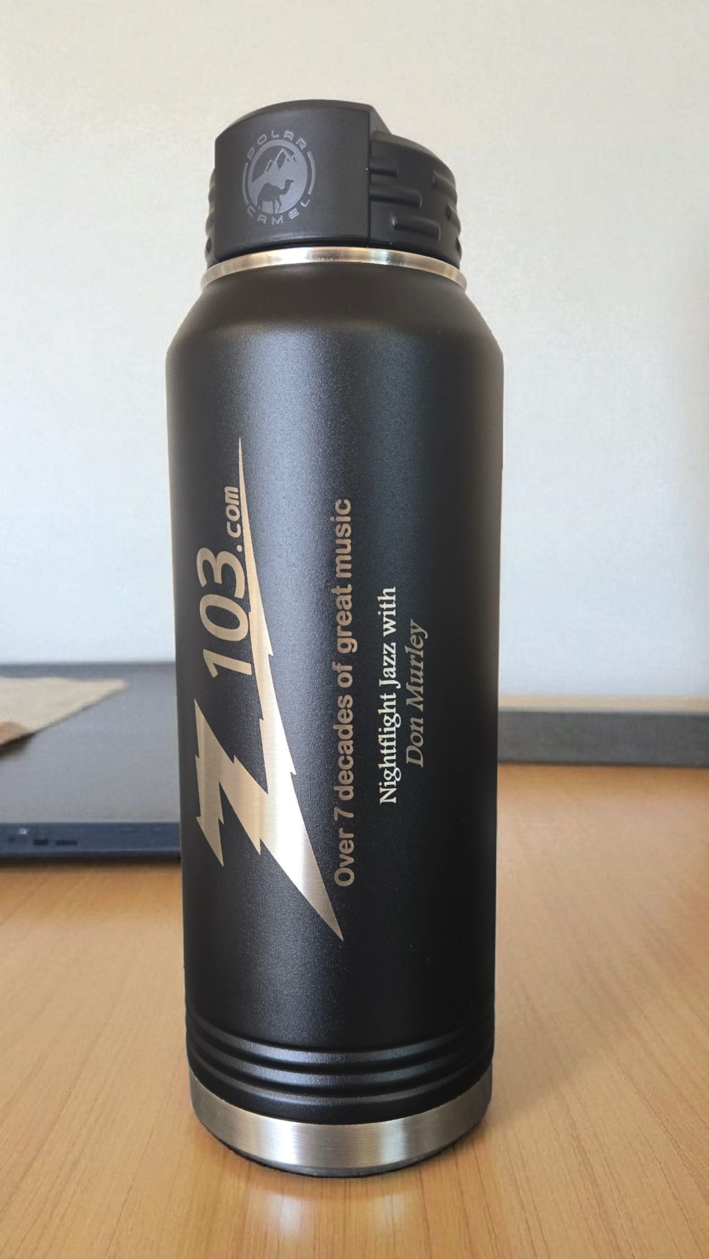 Z103 32oz Water Bottle